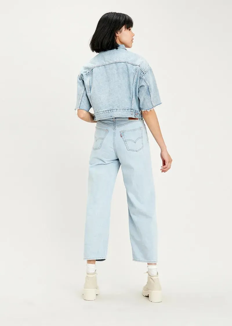 ДЕНИМ ЈАКНА 