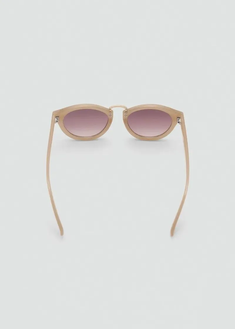 ОЧИЛА ЗА СОНЦЕ 