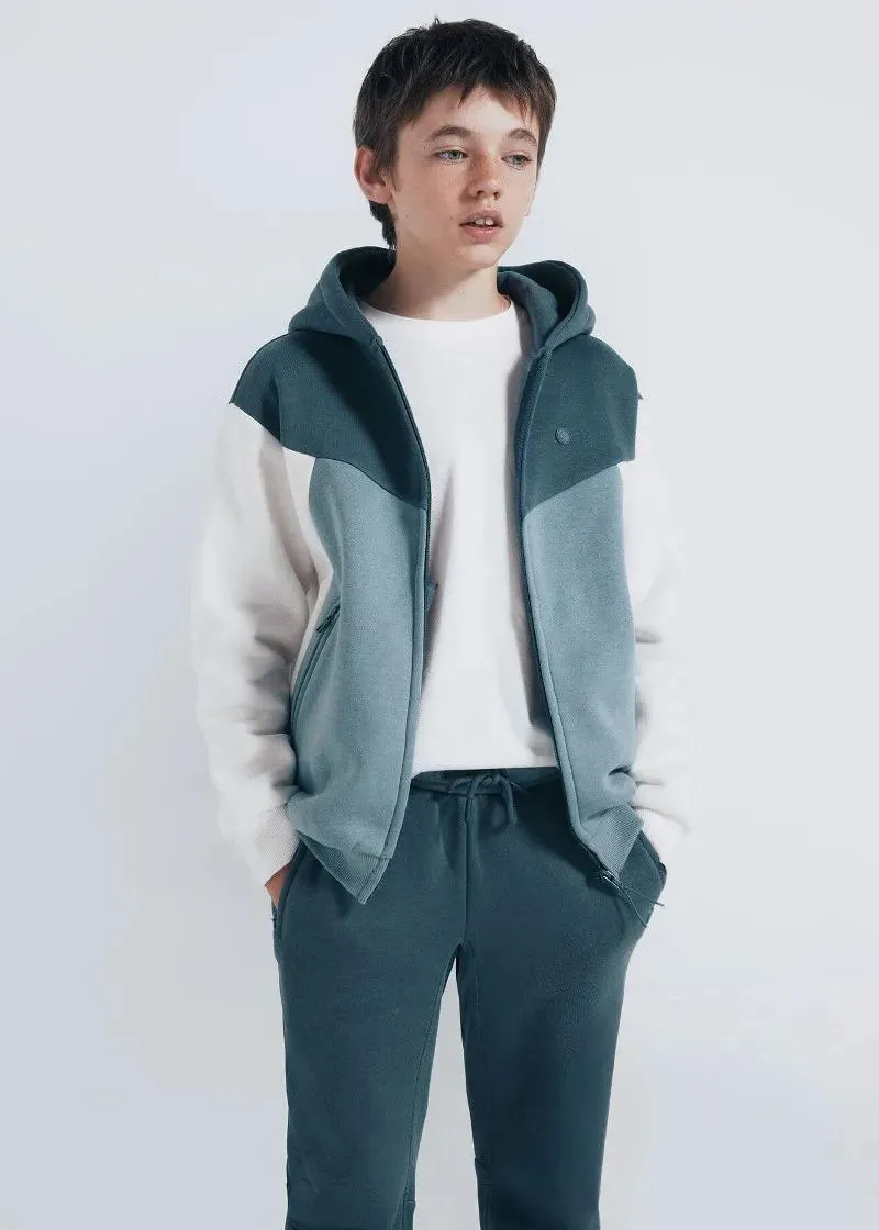 ТРЕНЕРКИ ДОЛЕН ДЕЛ 