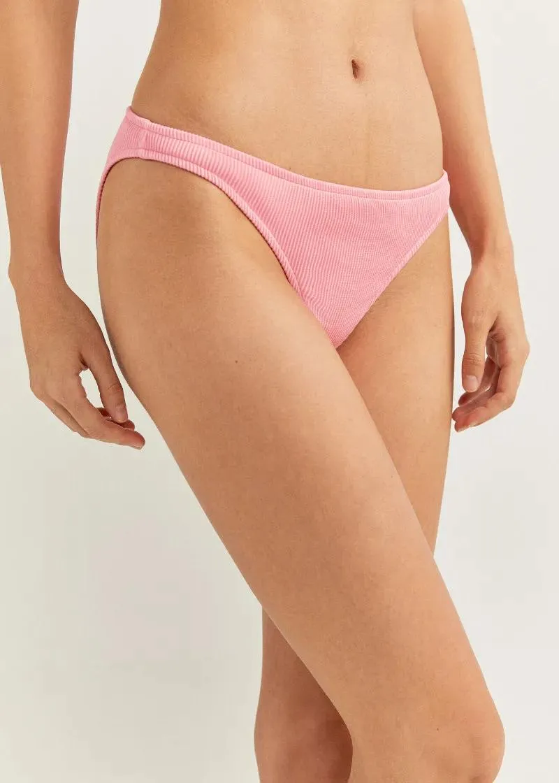 КОСТИМ ЗА КАПЕЊЕ 