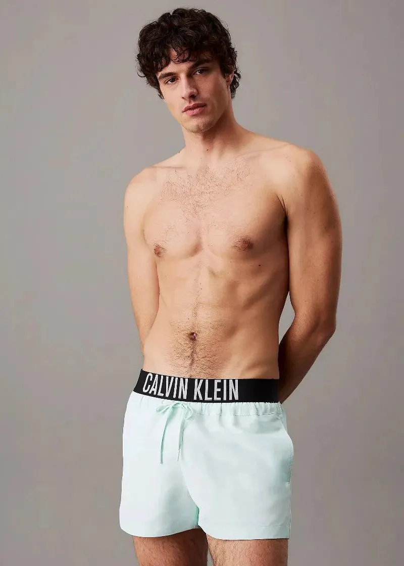 КОСТИМ ЗА КАПЕЊЕ 