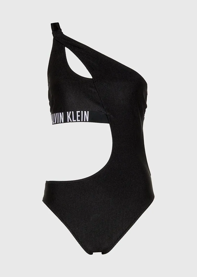 ЕДНОДЕЛЕН КОСТИМ ЗА КАПЕЊЕ 