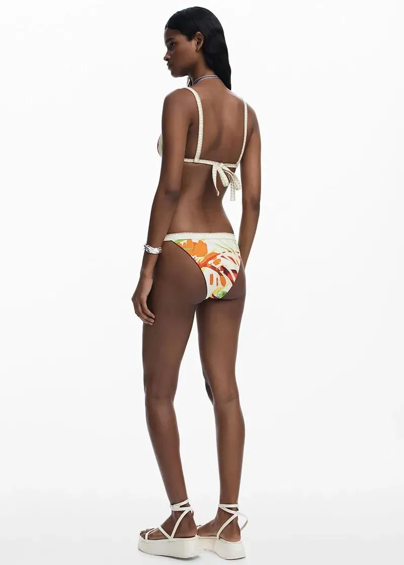 КОСТИМ ЗА КАПЕЊЕ ДОЛЕН ДЕЛ 