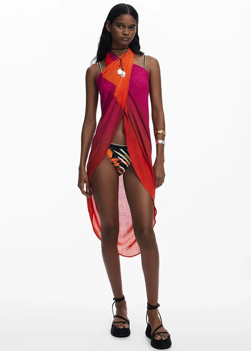 КОСТИМ ЗА КАПЕЊЕ ДОЛЕН ДЕЛ 