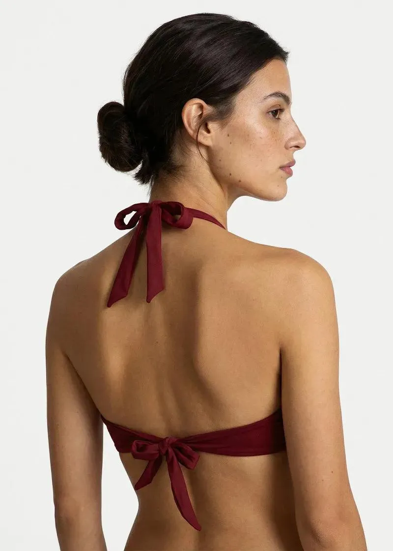 КОСТИМ ЗА КАПЕЊЕ 