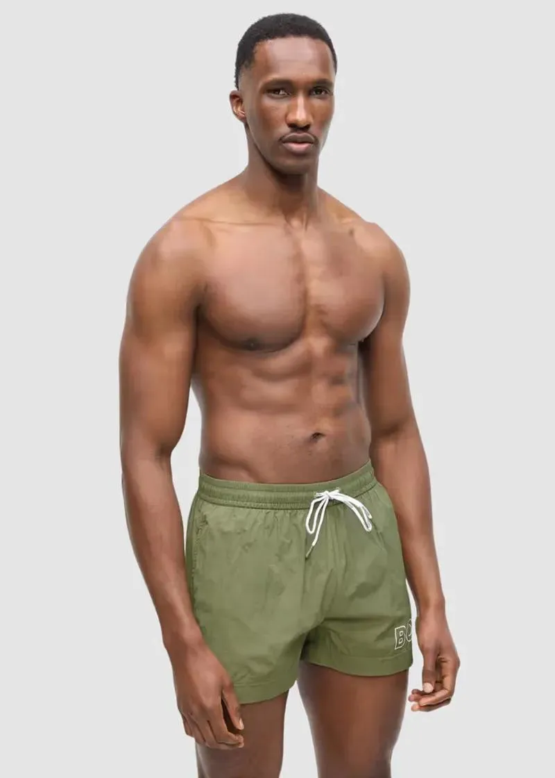 КОСТИМ ЗА КАПЕЊЕ 