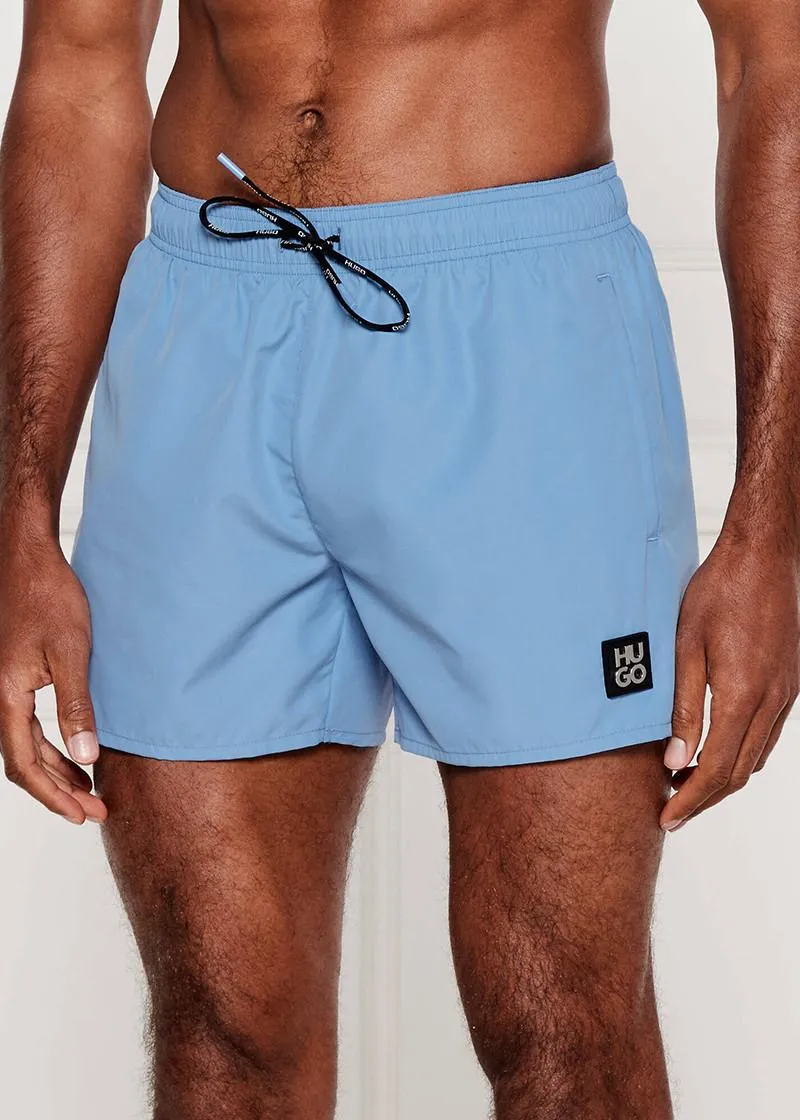 КОСТИМ ЗА КАПЕЊЕ 