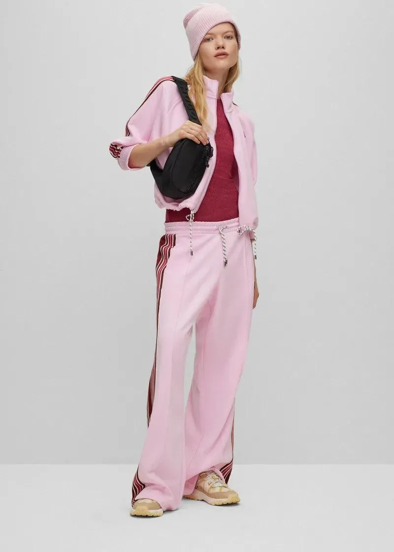 ТРЕНЕРКИ ДОЛЕН ДЕЛ 