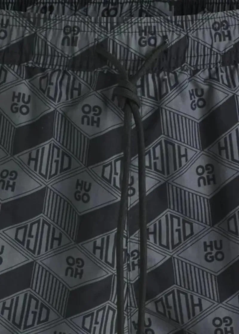 КОСТИМ ЗА КАПЕЊЕ 