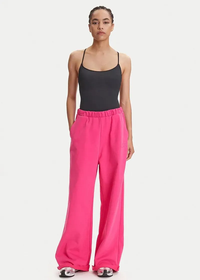 ТРЕНЕРКИ ДОЛЕН ДЕЛ 