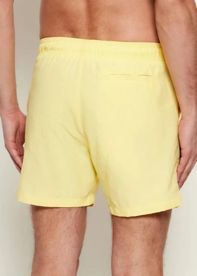 КОСТИМ ЗА КАПЕЊЕ 