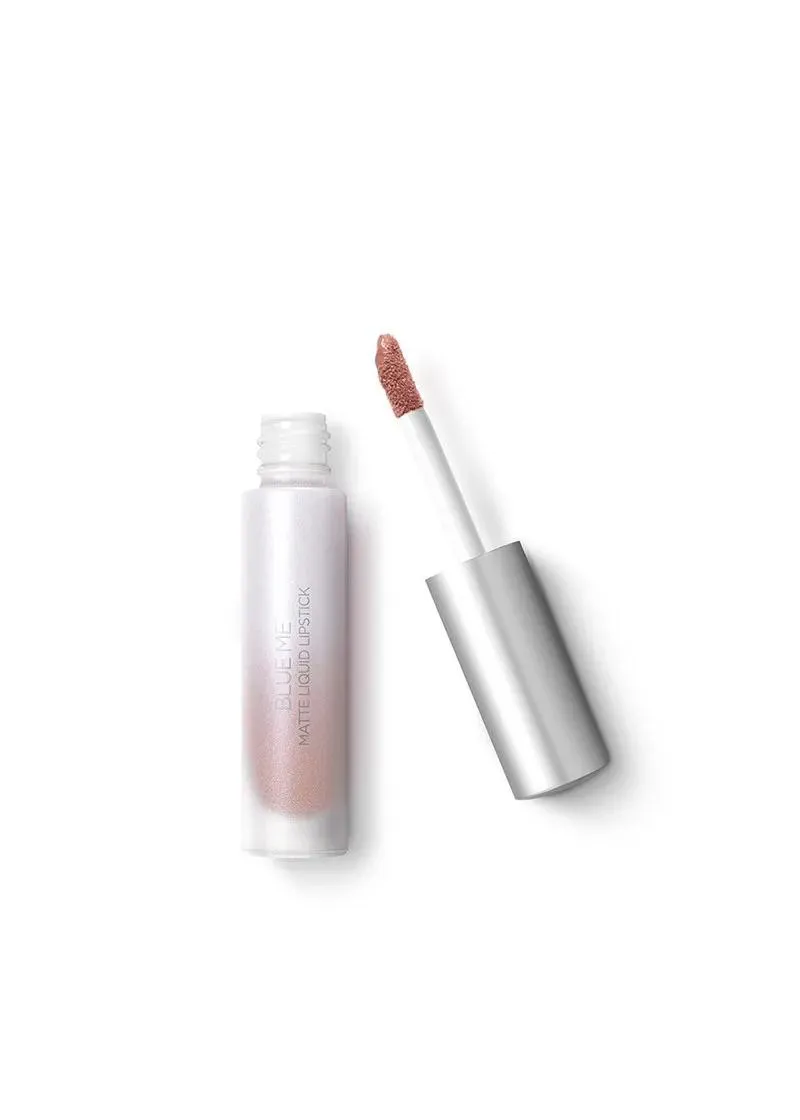 КАРМИН ЗА УСНИ 