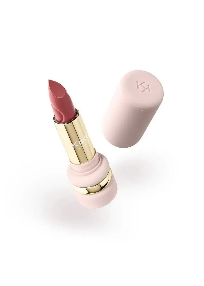 КАРМИН ЗА УСНИ 