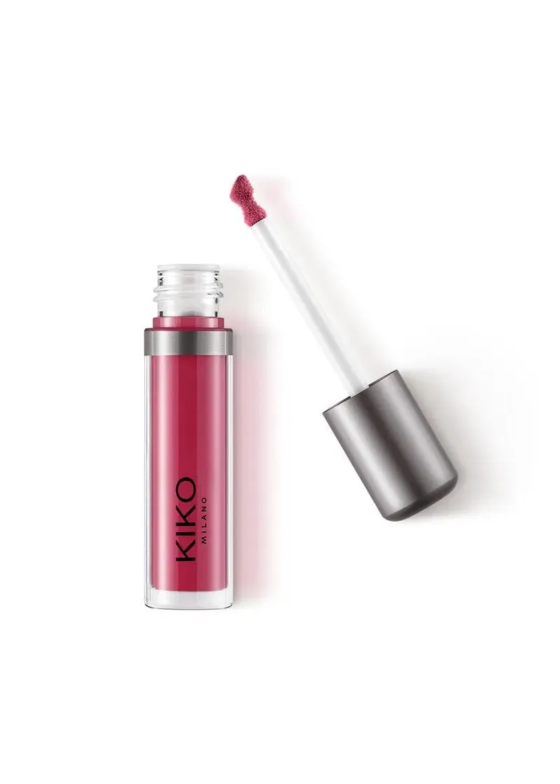 КАРМИН ЗА УСНИ 