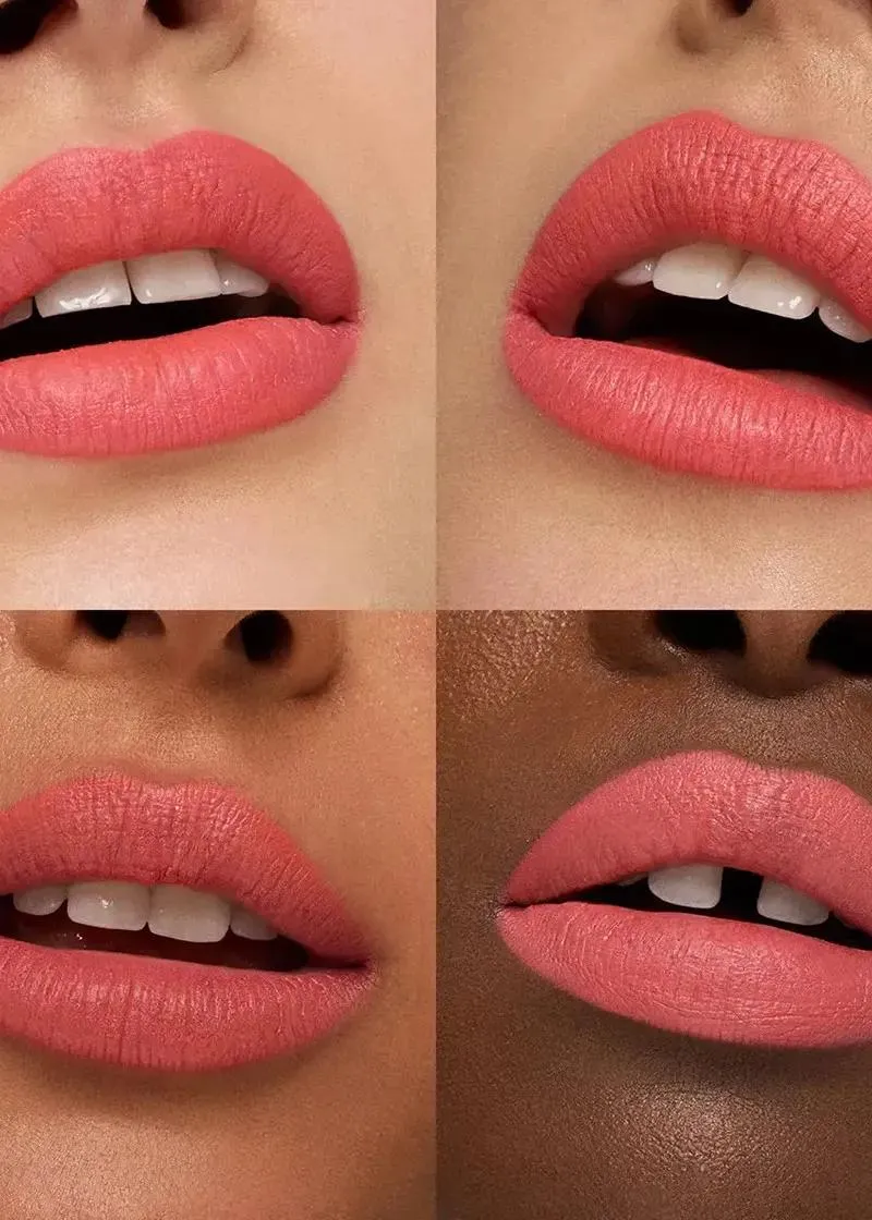 КАРМИН ЗА УСНИ 