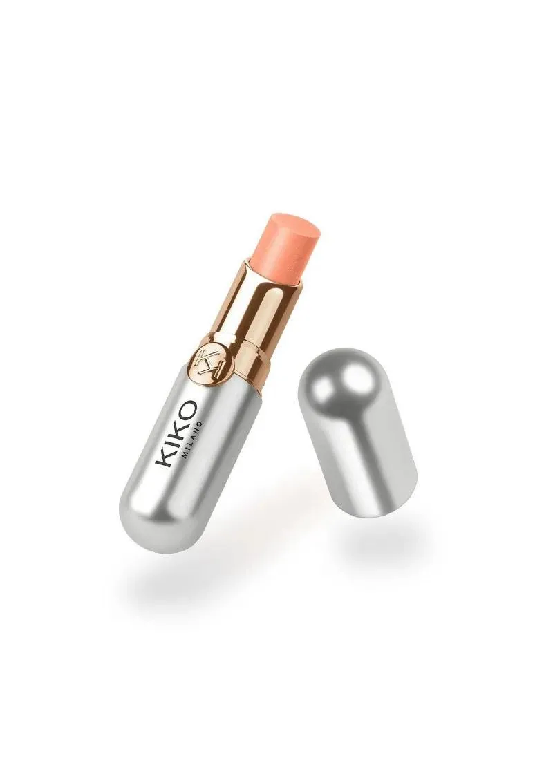 КАРМИН ЗА УСНИ 