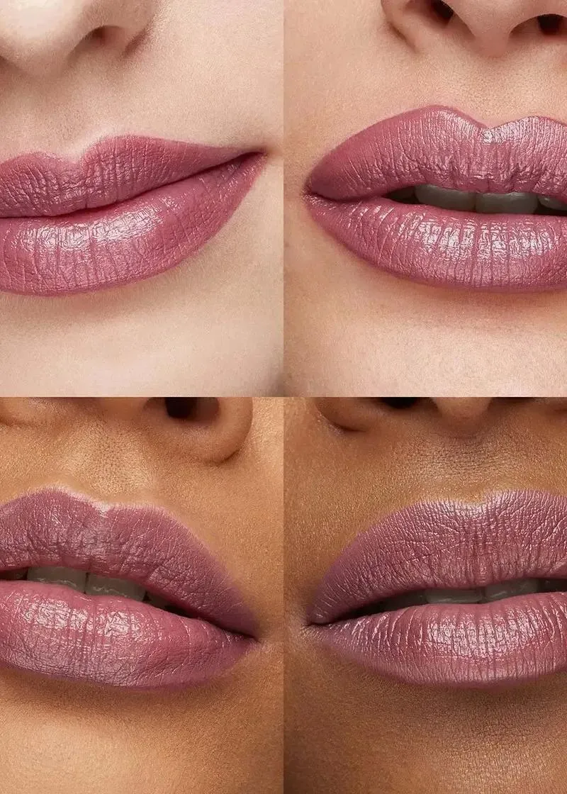 КАРМИН ЗА УСНИ 