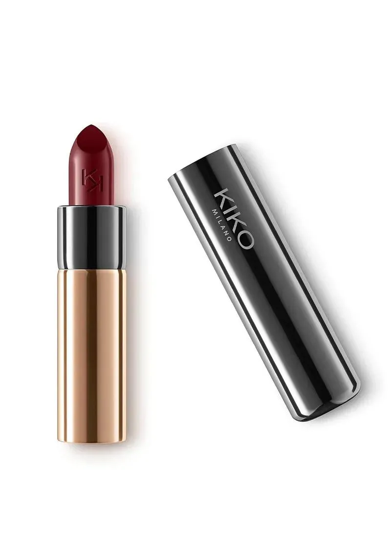 КАРМИН ЗА УСНИ 