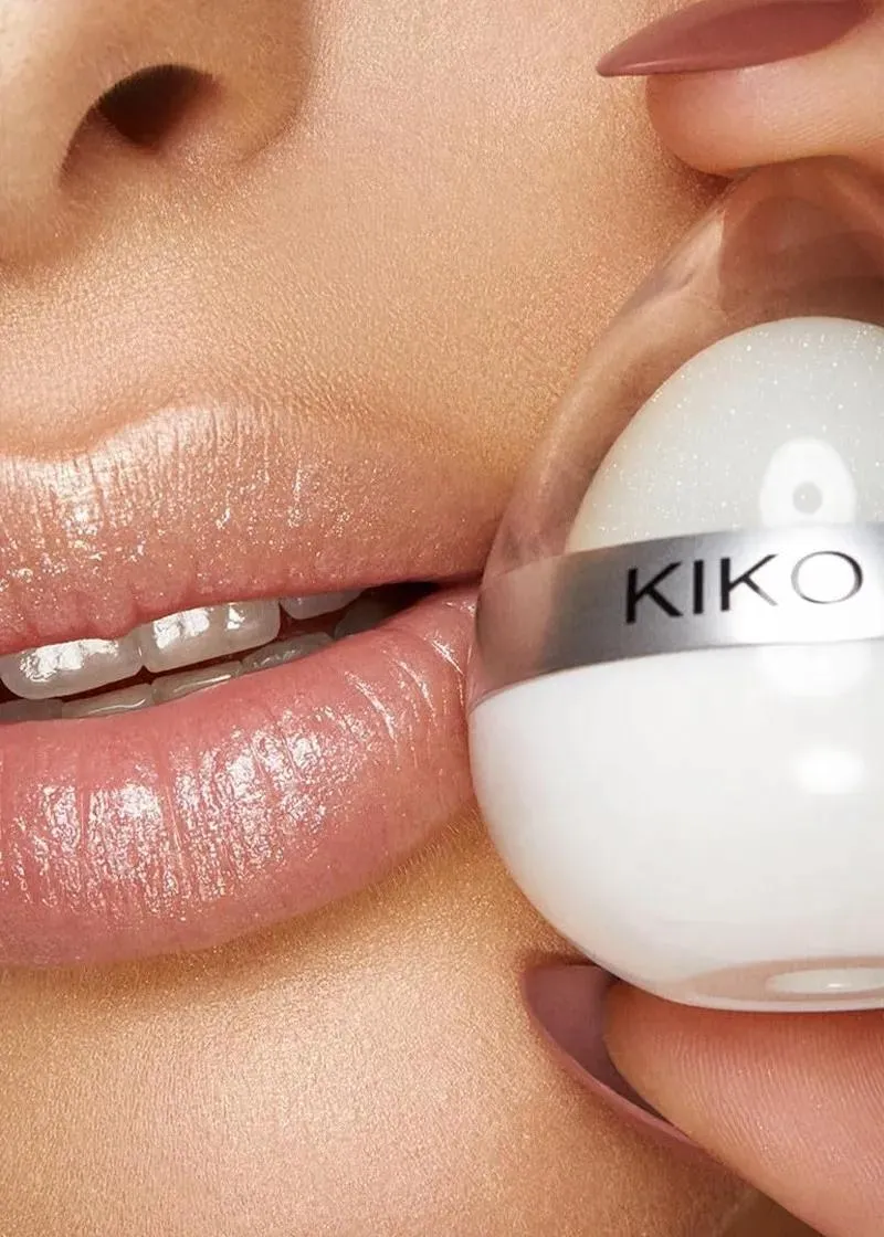 БАЛСАМ ЗА УСНИ 