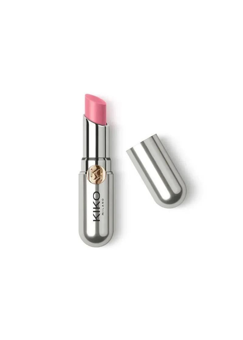 БАЛЗАМ ЗА УСНИ ВО БОЈА 