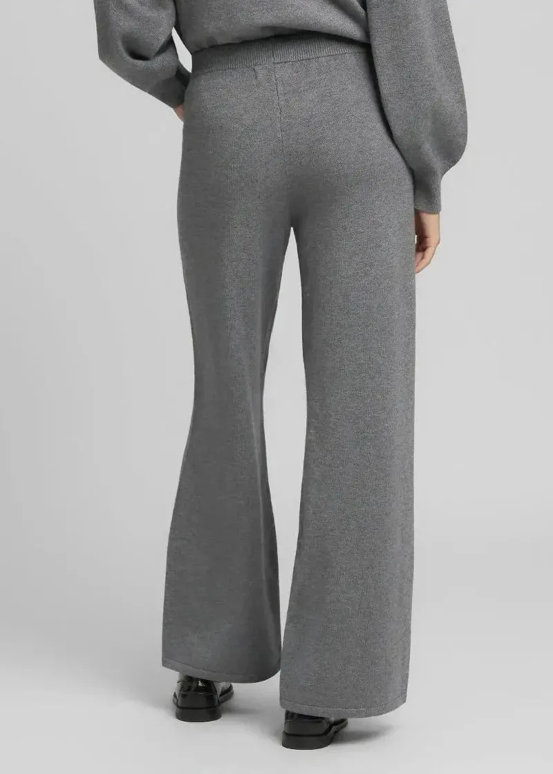 ТРЕНЕРКИ ДОЛЕН ДЕЛ 