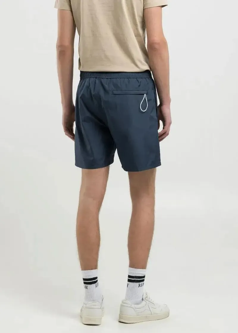 КОСТИМ ЗА КАПЕЊЕ 