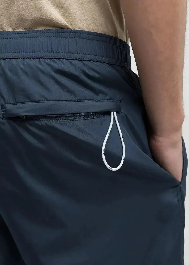 КОСТИМ ЗА КАПЕЊЕ 