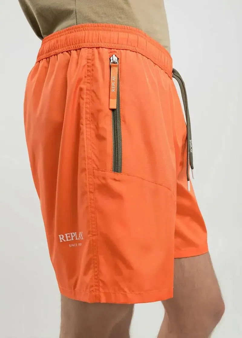 КОСТИМ ЗА КАПЕЊЕ 