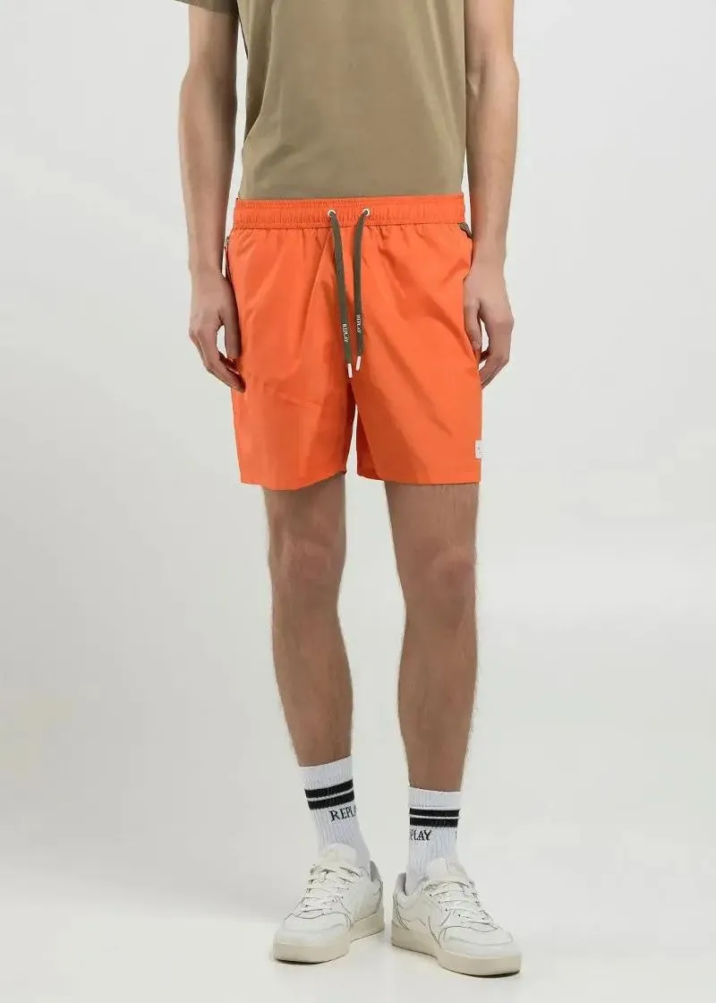 КОСТИМ ЗА КАПЕЊЕ 