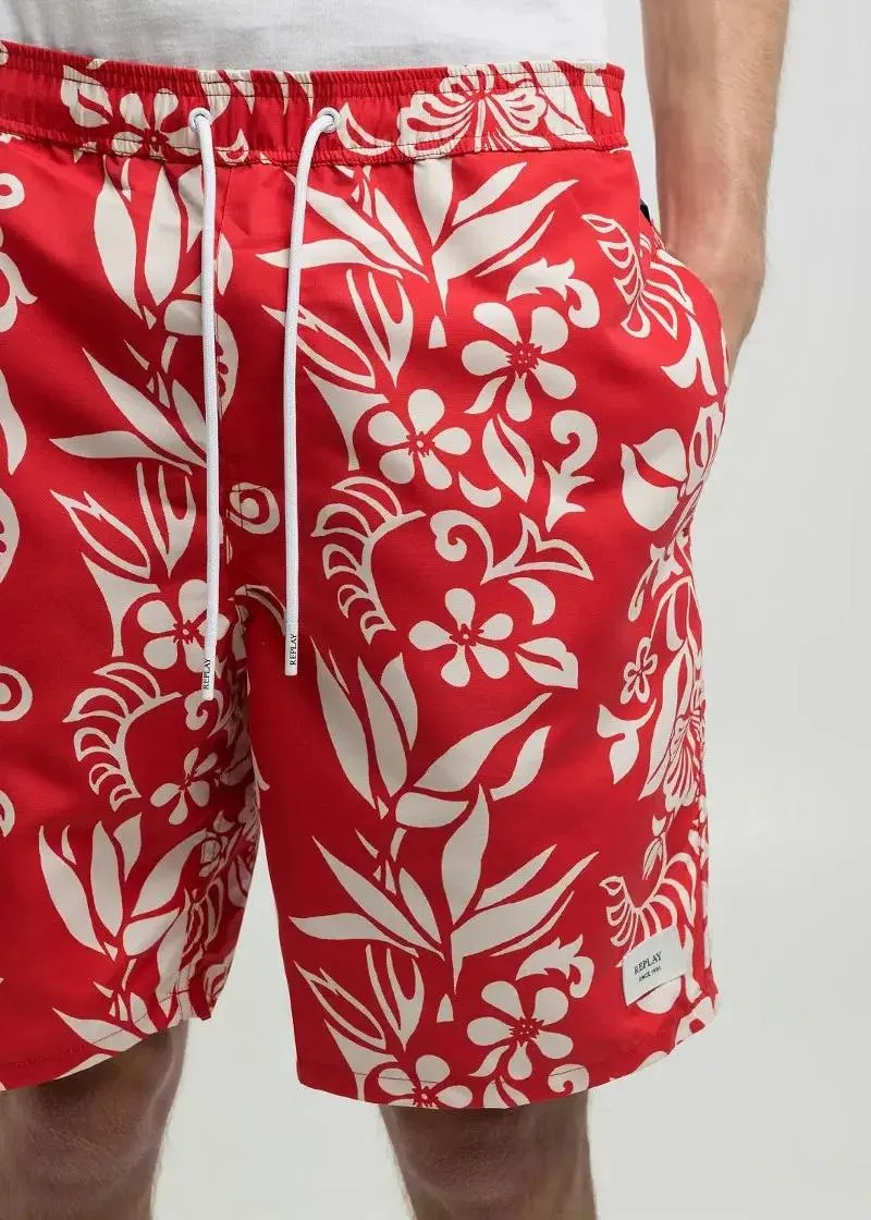 КОСТИМ ЗА КАПЕЊЕ 