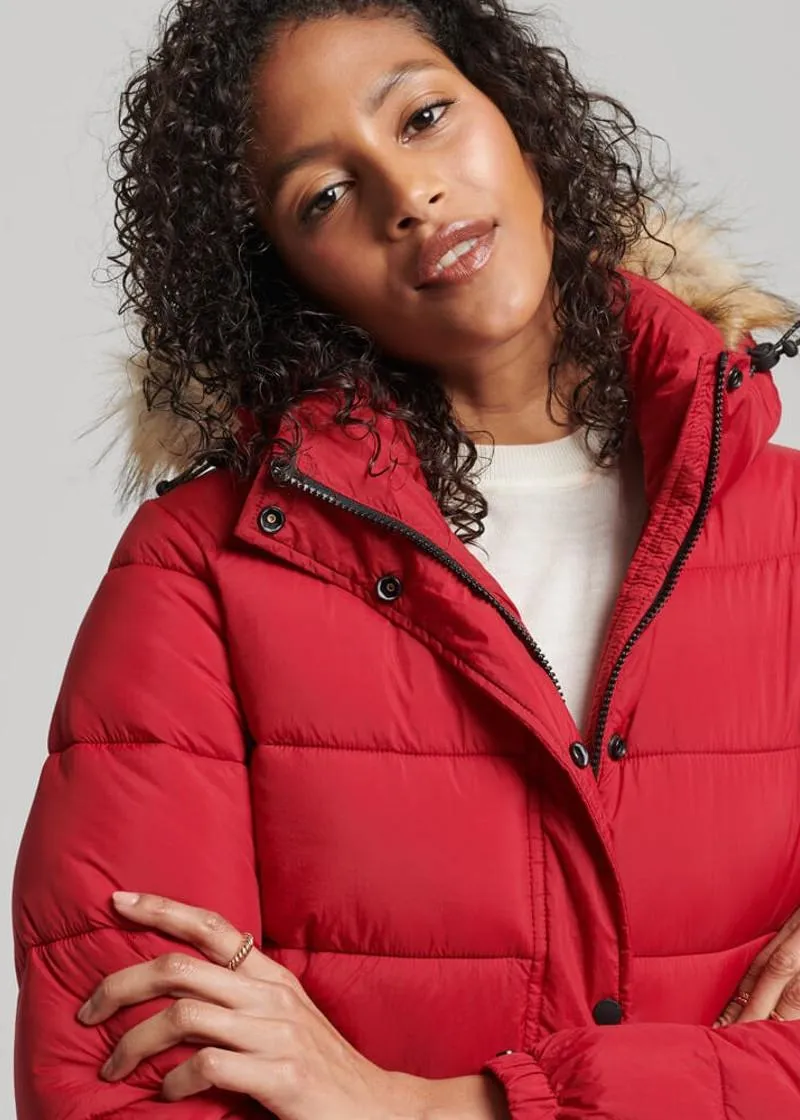 ЖЕНСКА ЈАКНА 