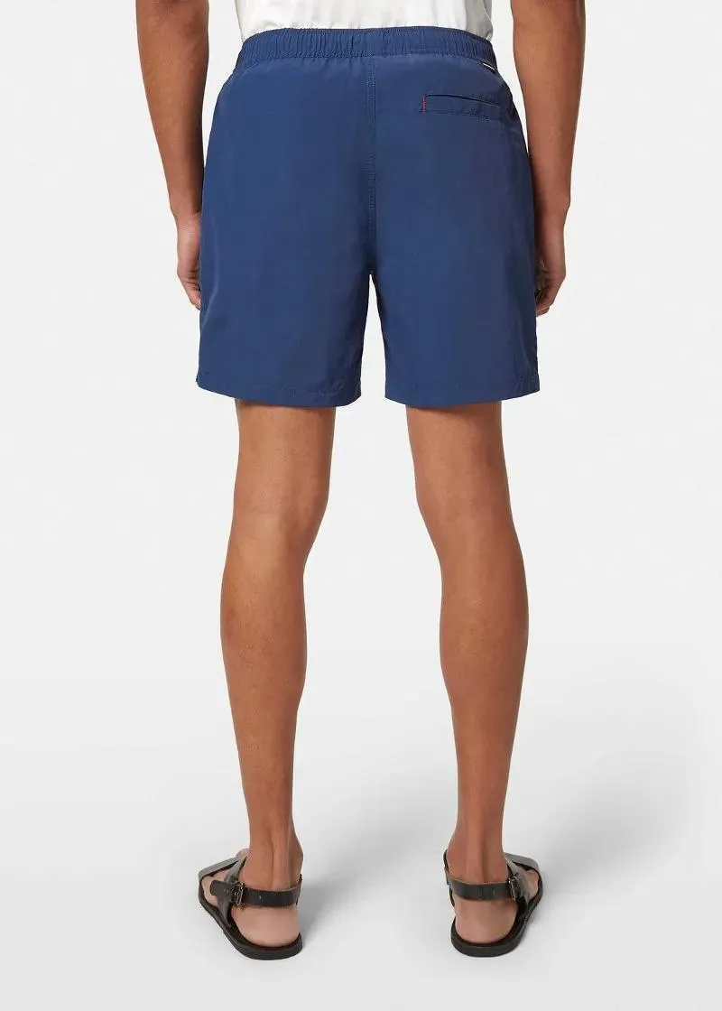 КОСТИМ ЗА КАПЕЊЕ 