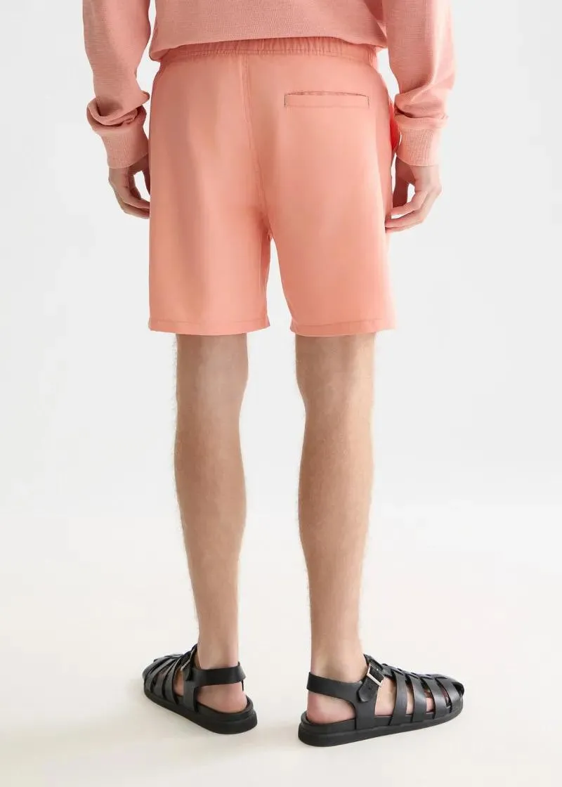 КОСТИМ ЗА КАПЕЊЕ 