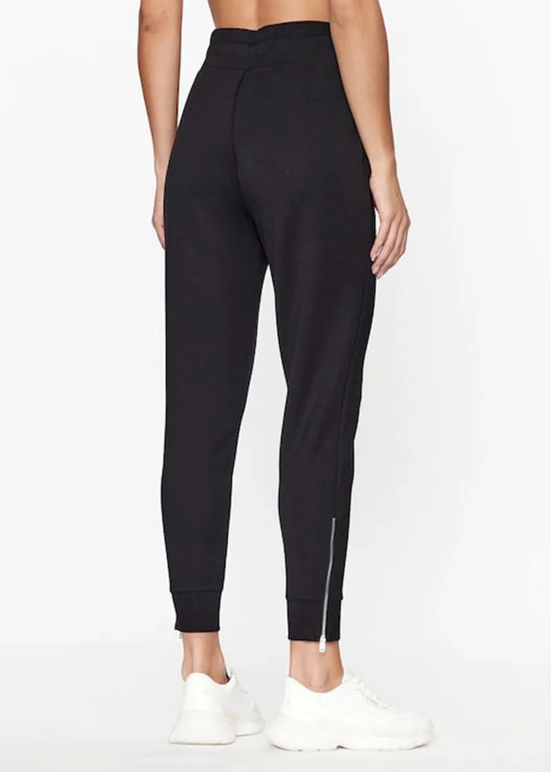 ТРЕНЕРКИ ДОЛЕН ДЕЛ 